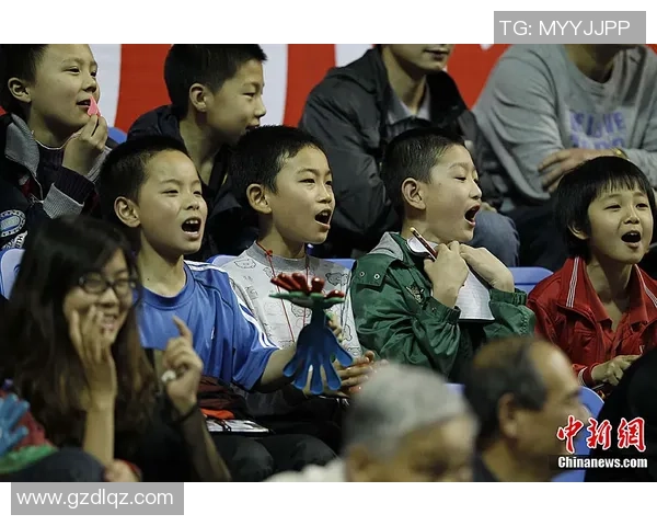 成都乒乓球队的盯防策略解析与热点动态探讨